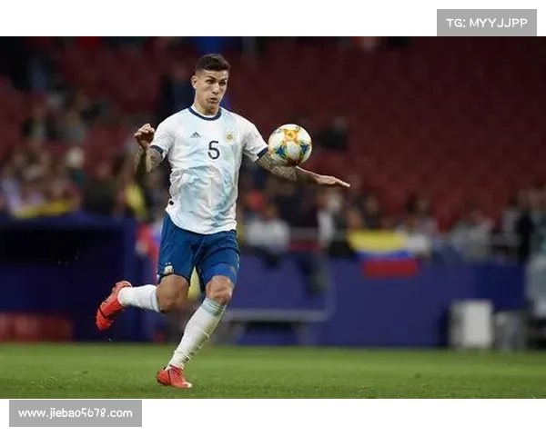 帕雷德斯与罗德里戈激烈对决：竞争中的荣耀与梦想碰撞