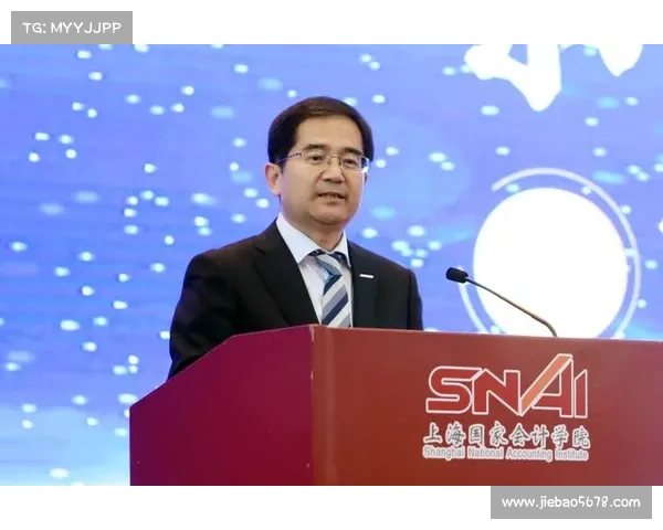 探索足球俱乐部财务管理的未来趋势与挑战及应对策略